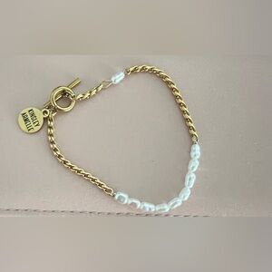 Kinsley Armelle Gold Bracelet with Decorative Accent Beads
 (Mother Of Pearl)
